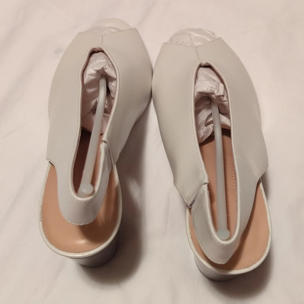 Club Monaco Lolia Sandal size 36.5 - Picture 2 of 7